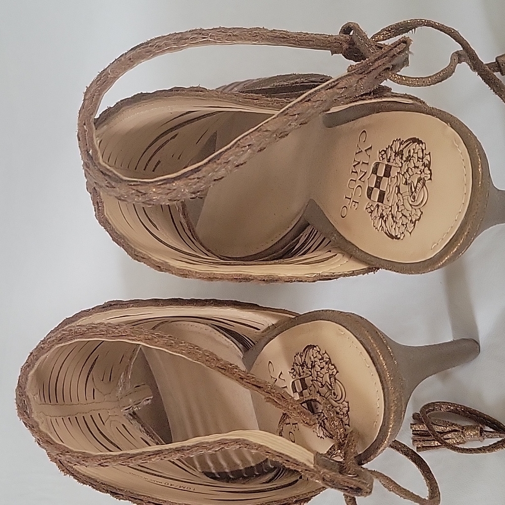NEW Vince Camuto Kabira Sandals Bronze Heels Size 10 - Picture 3 of 12